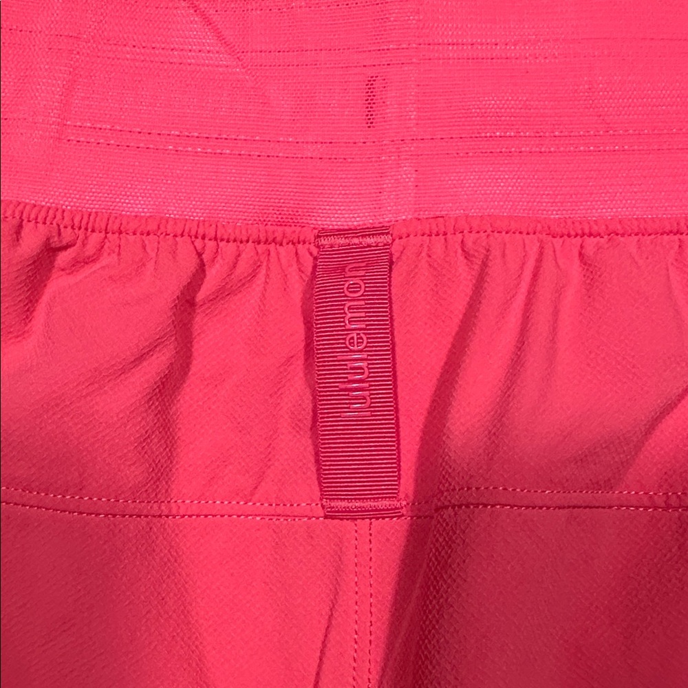 Lululemon License to Train High Rise Shorts 4” Sz 8 - Picture 8 of 13